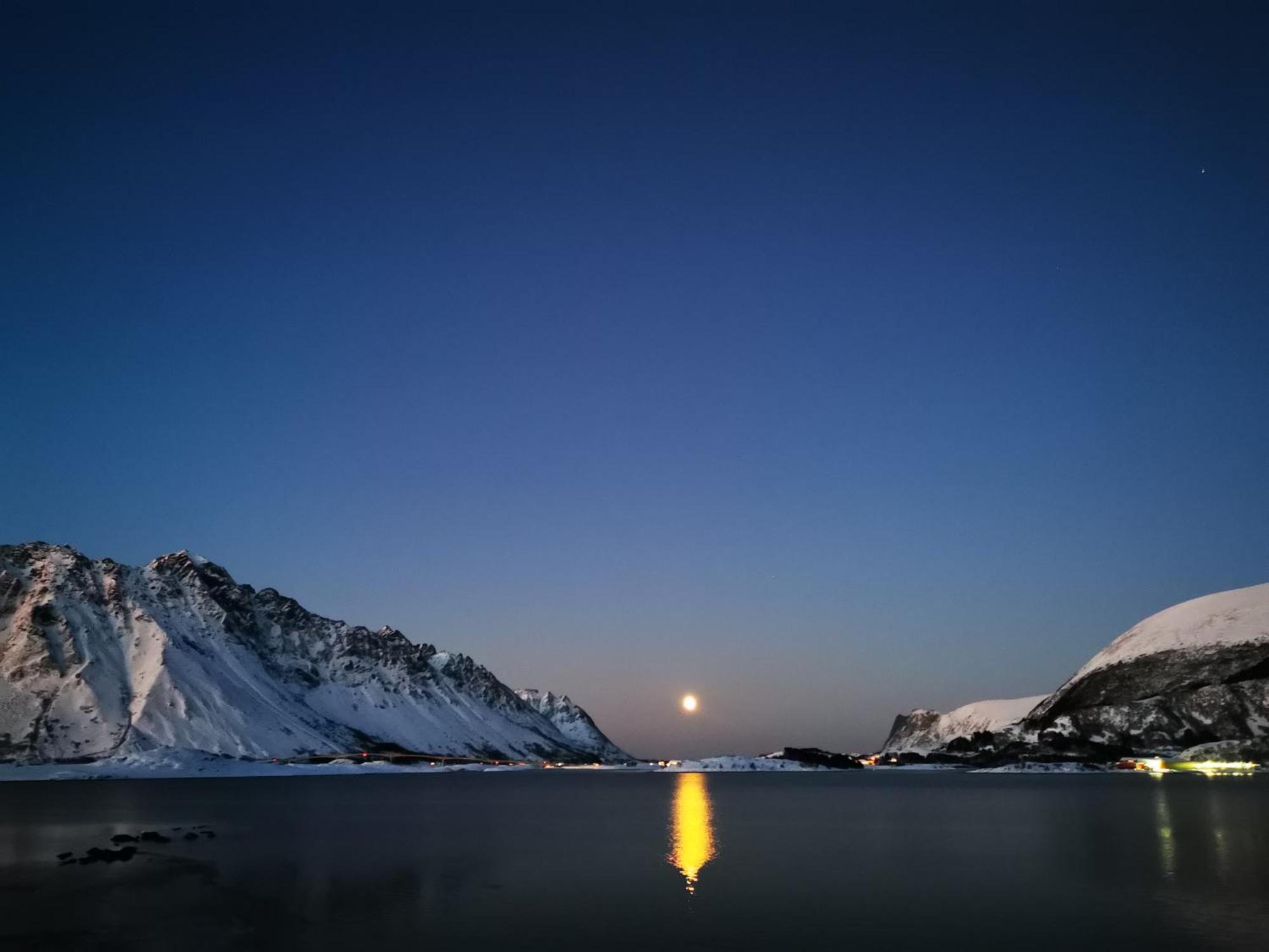Rystad Midnight Sun And Nature 아파트 외부 사진